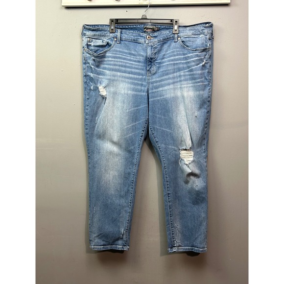 Torrid Feel The Fit Boyfriend Straight Ripped Distressed Jeans Plus Size - Picture 1 of 7